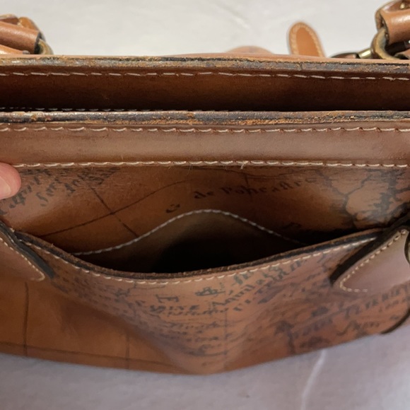 Vintage Patricia Nash brown leather shoulder bag - Picture 8 of 17